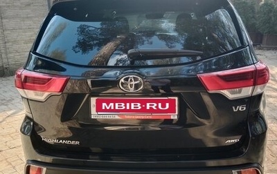 Toyota Highlander III, 2018 год, 3 200 000 рублей, 1 фотография