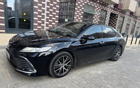 Toyota Camry, 2019 год, 2 799 999 рублей, 2 фотография