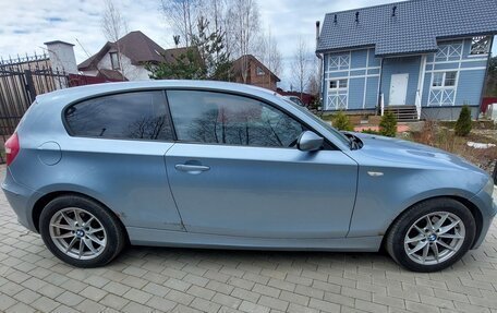 BMW 1 серия, 2009 год, 550 000 рублей, 5 фотография