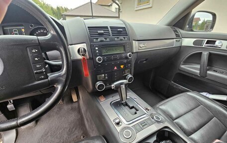 Volkswagen Touareg III, 2005 год, 699 000 рублей, 19 фотография