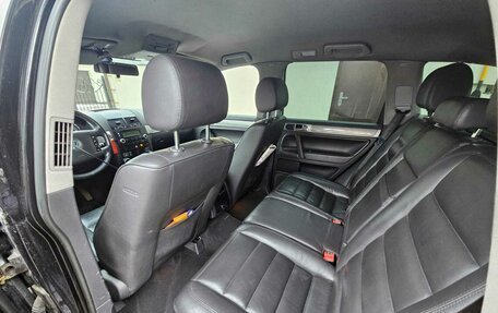 Volkswagen Touareg III, 2005 год, 699 000 рублей, 25 фотография