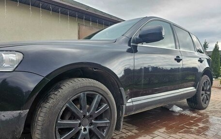 Volkswagen Touareg III, 2005 год, 699 000 рублей, 26 фотография