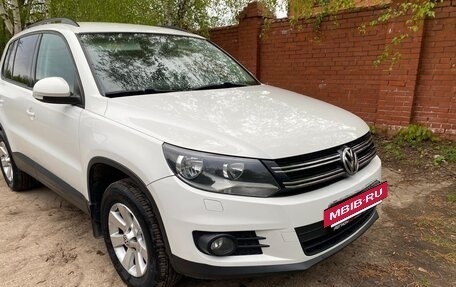 Volkswagen Tiguan I, 2011 год, 950 000 рублей, 3 фотография