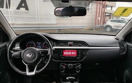 KIA Rio IV, 2018 год, 1 077 000 рублей, 5 фотография