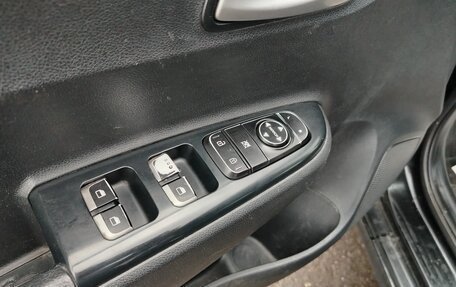 KIA Rio IV, 2018 год, 1 077 000 рублей, 13 фотография