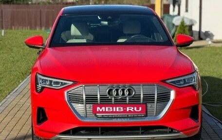 Audi e-tron I, 2021 год, 5 600 000 рублей, 14 фотография