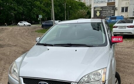 Ford Focus II рестайлинг, 2007 год, 650 000 рублей, 3 фотография