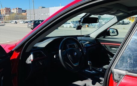 BMW 3 серия, 2019 год, 3 300 000 рублей, 3 фотография