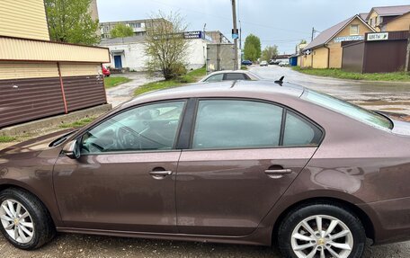 Volkswagen Jetta VI, 2015 год, 1 180 000 рублей, 4 фотография