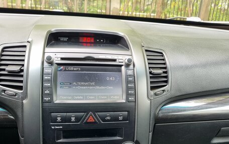 KIA Sorento II рестайлинг, 2011 год, 1 550 000 рублей, 19 фотография