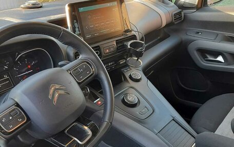 Citroen Berlingo III, 2019 год, 2 250 000 рублей, 12 фотография