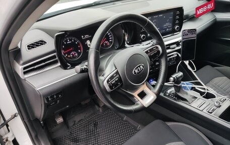 KIA K5, 2021 год, 2 000 000 рублей, 12 фотография