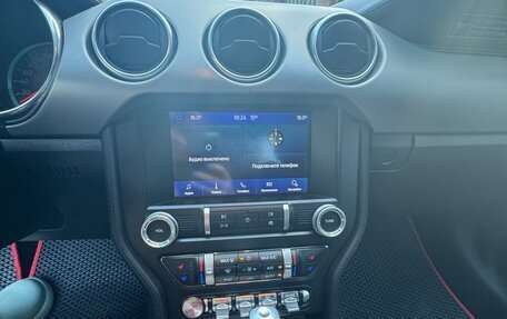 Ford Mustang VI рестайлинг, 2020 год, 3 500 000 рублей, 6 фотография