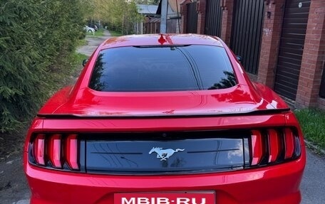 Ford Mustang VI рестайлинг, 2020 год, 3 500 000 рублей, 8 фотография