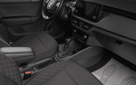 Skoda Rapid II, 2020 год, 1 649 000 рублей, 19 фотография