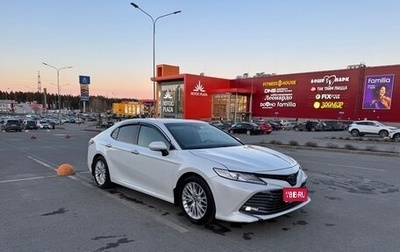 Toyota Camry, 2018 год, 2 750 000 рублей, 1 фотография