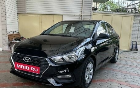 Hyundai Solaris II рестайлинг, 2017 год, 1 150 000 рублей, 10 фотография