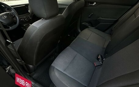 Hyundai Solaris II рестайлинг, 2017 год, 1 150 000 рублей, 17 фотография
