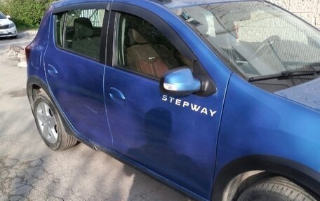 Renault Sandero II рестайлинг, 2017 год, 750 000 рублей, 4 фотография