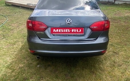 Volkswagen Jetta VI, 2012 год, 949 990 рублей, 4 фотография