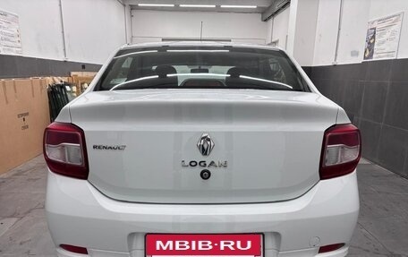 Renault Logan II, 2019 год, 800 000 рублей, 6 фотография