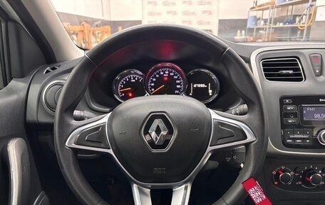Renault Logan II, 2019 год, 800 000 рублей, 17 фотография