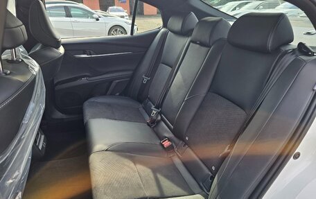 Toyota Camry, 2024 год, 4 000 000 рублей, 14 фотография