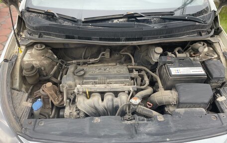 Hyundai Solaris II рестайлинг, 2013 год, 635 000 рублей, 15 фотография