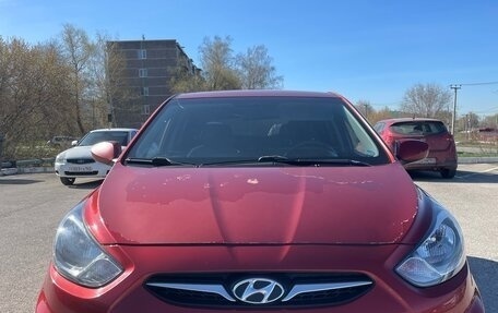 Hyundai Solaris II рестайлинг, 2011 год, 650 000 рублей, 3 фотография