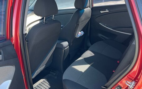 Hyundai Solaris II рестайлинг, 2011 год, 650 000 рублей, 11 фотография