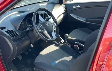 Hyundai Solaris II рестайлинг, 2011 год, 650 000 рублей, 12 фотография