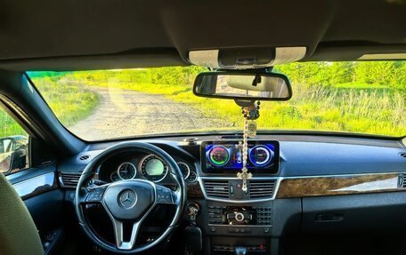 Mercedes-Benz E-Класс, 2010 год, 1 850 000 рублей, 12 фотография