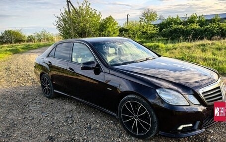 Mercedes-Benz E-Класс, 2010 год, 1 850 000 рублей, 6 фотография