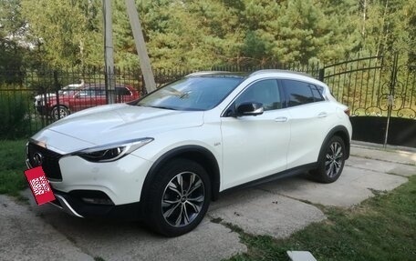 Infiniti QX30, 2016 год, 1 950 000 рублей, 9 фотография