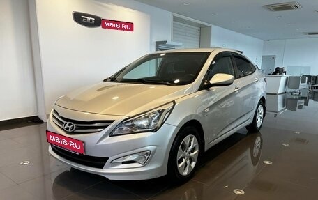 Hyundai Solaris II рестайлинг, 2016 год, 1 070 000 рублей, 1 фотография