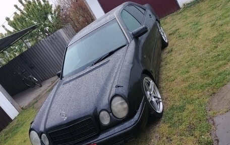 Mercedes-Benz E-Класс, 1997 год, 370 000 рублей, 6 фотография