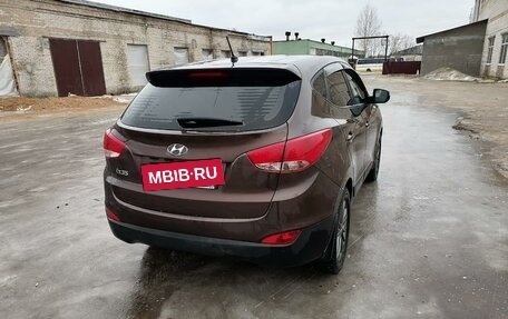 Hyundai ix35 I рестайлинг, 2014 год, 1 300 000 рублей, 2 фотография