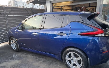 Nissan Leaf II, 2018 год, 1 450 000 рублей, 2 фотография
