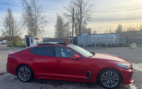 KIA Stinger I, 2020 год, 2 950 000 рублей, 2 фотография