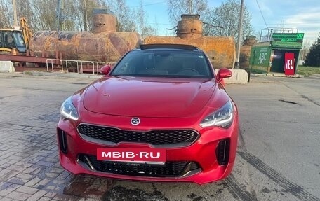 KIA Stinger I, 2020 год, 2 950 000 рублей, 5 фотография