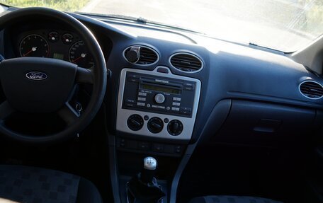 Ford Focus II рестайлинг, 2006 год, 450 000 рублей, 15 фотография