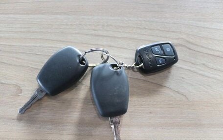 Renault Sandero I, 2012 год, 600 000 рублей, 18 фотография