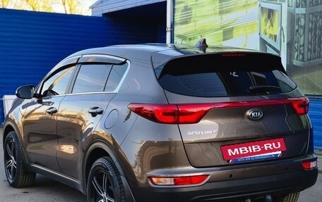 KIA Sportage IV рестайлинг, 2018 год, 2 000 000 рублей, 11 фотография