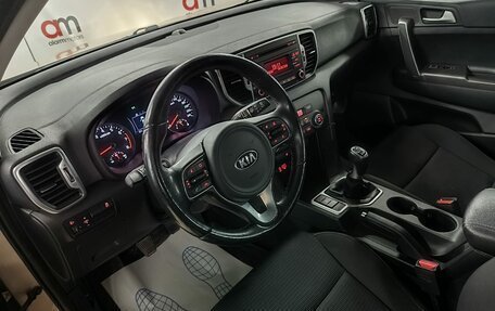 KIA Sportage IV рестайлинг, 2017 год, 1 699 000 рублей, 10 фотография