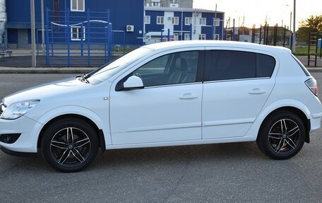 Opel Astra H, 2011 год, 700 000 рублей, 3 фотография