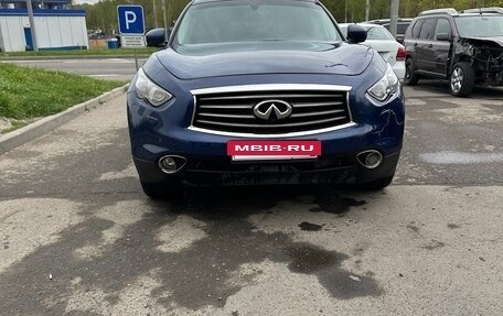 Infiniti FX II, 2012 год, 1 650 000 рублей, 3 фотография