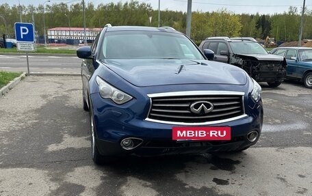 Infiniti FX II, 2012 год, 1 650 000 рублей, 8 фотография