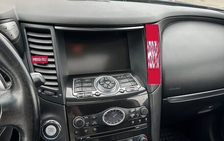 Infiniti FX II, 2012 год, 1 650 000 рублей, 12 фотография