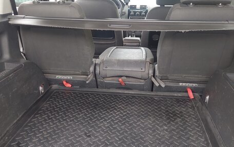 Volkswagen Touran III, 2005 год, 630 000 рублей, 8 фотография