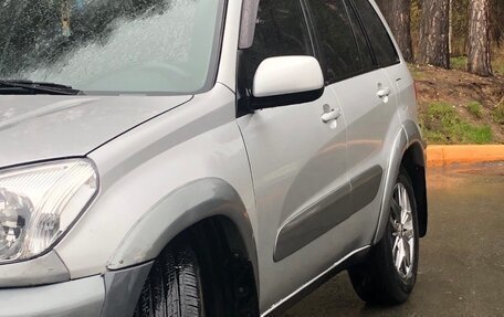Toyota RAV4, 2001 год, 700 000 рублей, 7 фотография